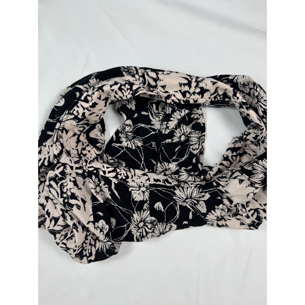 Free People Black Cream Floral High Waisted Shorts Size 2 Side Zip Pocket - Picture 8 of 9